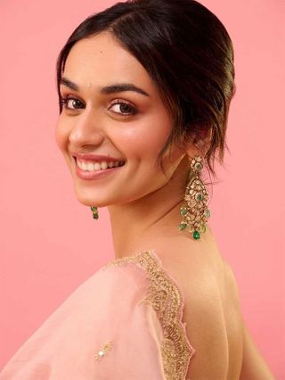 Manushi Chhillar Pictures