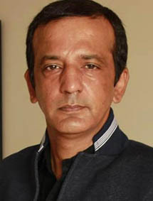 Harish Khanna in Trishna