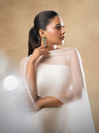 Aishwarya Lekshmi Pictures