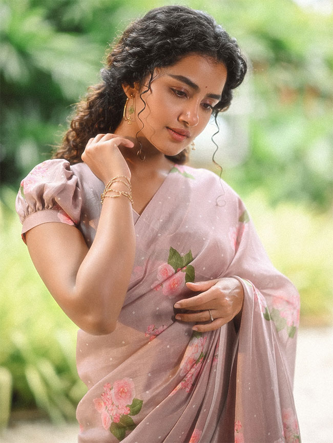Checkout Anupama Parameswaran Gallery