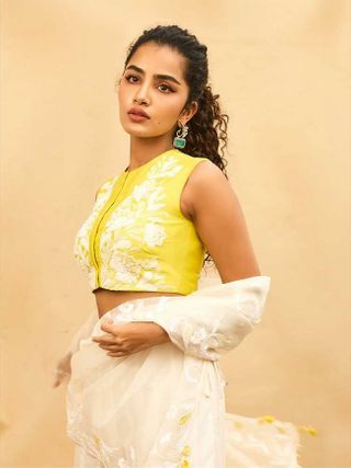 Anupama Parameswaran Pictures