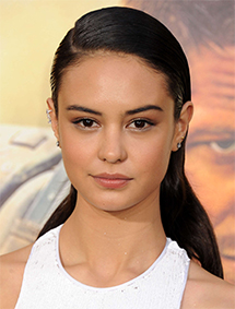 Courtney Eaton