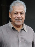 Delhi Ganesh in Vendhu Thanindhathu Kaadu as Iyer