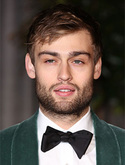 Douglas Booth in Noah