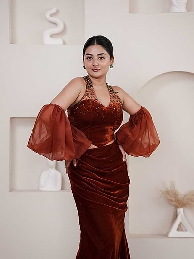 Esther Anil Pictures