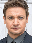 Jeremy Renner in Wind River