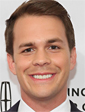 Johnny Simmons in Transpecos