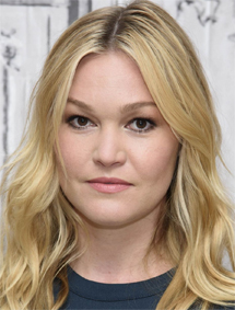 Julia Stiles