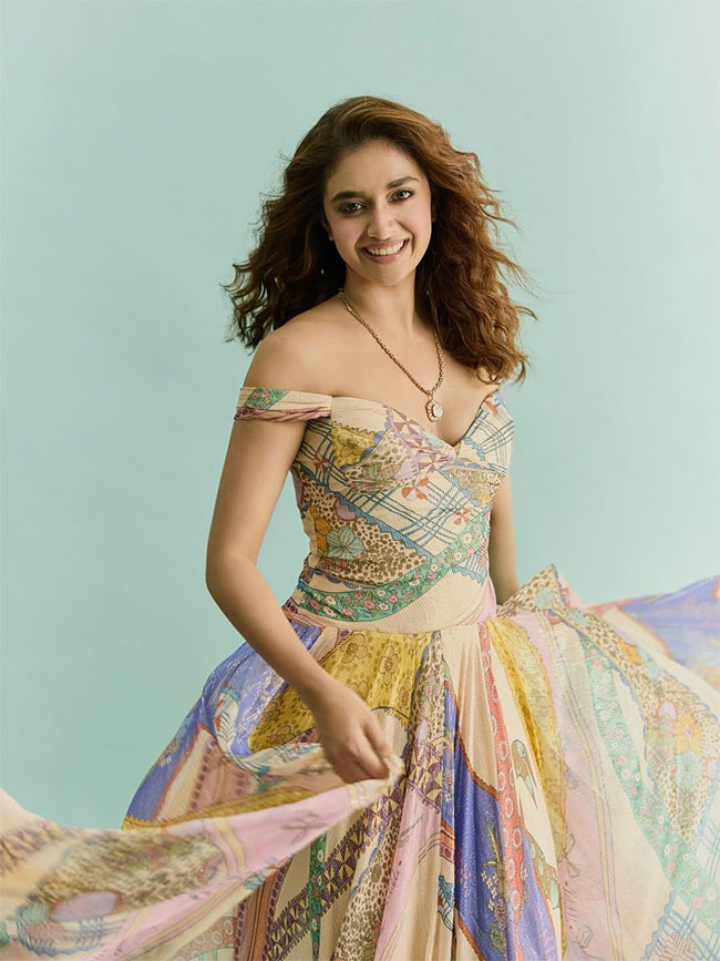 Checkout Keerthy Suresh Gallery
