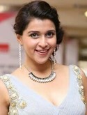 Mannara Chopra in Rogue