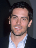 Michael Landes in Gold