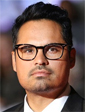 Michael Peña in The Mule