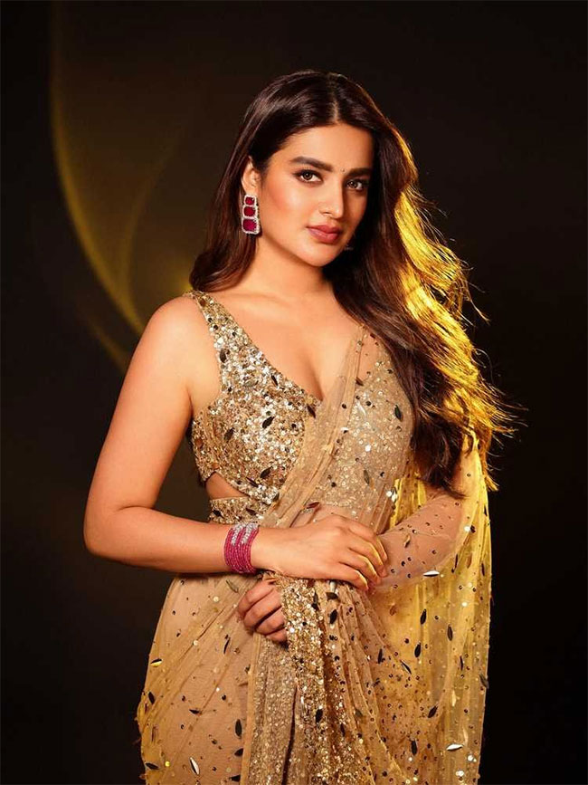 Nidhhi Agerwal