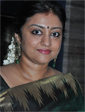 Parvathy Jayaram in Adhipan