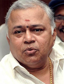 Radha Ravi