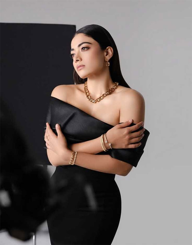 Checkout Rashmika Mandanna Gallery