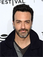 Reid Scott in Dean