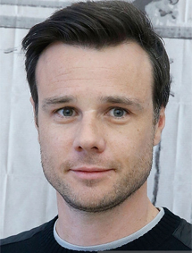 Rupert Evans