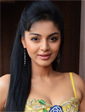 Sanam Shetty in Vellaiya Irukkiravan Poi Solla Maattan