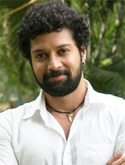 Santhosh Prathap in Sarpatta Parambarai as Raman