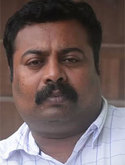 Sohan Seenulal in Mindiyum Paranjum