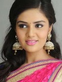 Sree Mukhi in Babu Baga Busy