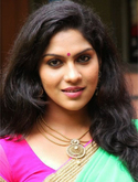 Swasika in Swarna Kaduva