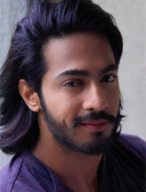 Thakur Anoop Singh in Rogue