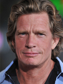 Thomas Haden in Cardboard Boxer