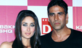 Akki flies, Bebo at KI promotion in Delhi - Kambakkht Ishq Event Photos