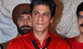 SRK Meets the Star Cast of Khichdi Film - Khichdi - The Movie Event Photos