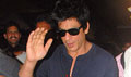 Shahrukh Khan Returns to Mumbai From Don 2 Shoot - Don 2