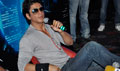 Shahrukh Khan unveils Ra.One theatrical promo - Ra.One