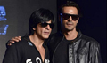 SRK and Arjun Rampal  at Sony Playstation Ra-One game launch - Ra.One Event Photos