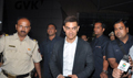 Aamir Khan Returns Back From Chicago After Dhoom 3 Schedule - Dhoom 3