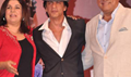 Shah Rukh showers praise on Farah