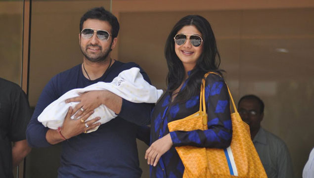Shilpa, Raj take newborn son home