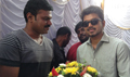 Endrendrum Punnagai Movie Team Wished Vijay - Endrendrum Punnagai Event Photos