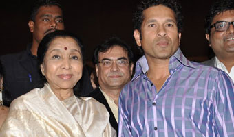 Sachin has always been there for me: Asha Bhosle