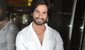 Shahid Kapoor Meets Fans At Cinemax - R... Rajkumar