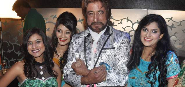 Shakti Kapoor On The Sets Of Mumbai Can't Dance Salla