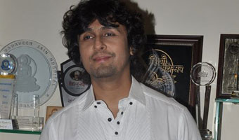 Sonu Nigam humiliated by organiser after UP concert