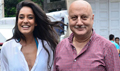 Lisa Haydon And Anupam Kher Snapped On The Sets Of Shaukeen - Shaukeen Event Photos