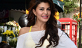 Jacqueline Fernandez Snapped On The Sets Of ROY - Roy