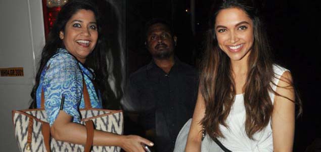Deepika Padukone & Renuka Shahane snapped at an ad shoot