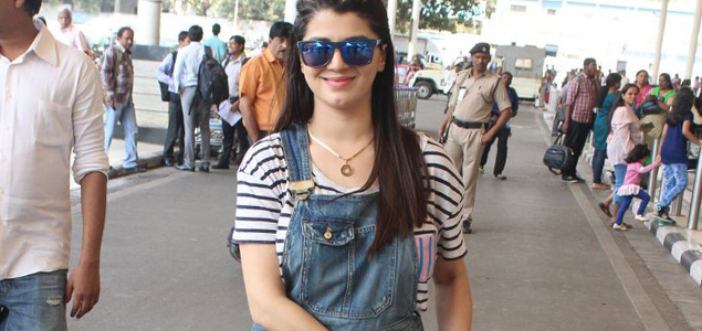 Kainaat Arora Snapped At Domestic Airport
