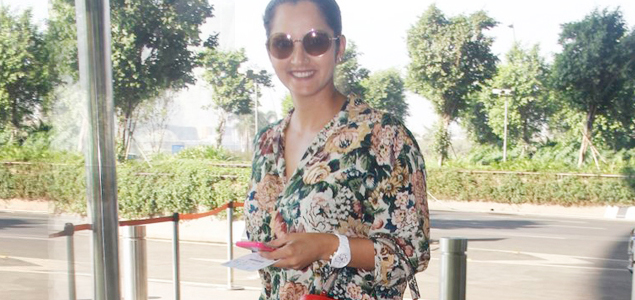 Sania Mirza snapped at the airport