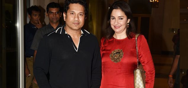 Launch of Sachin Tendulkar's app '100 MB Master Blaster'