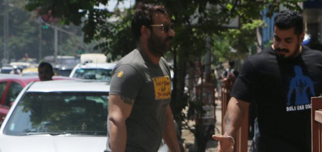 Ajay Devgan snapped as he enters Gym in Juhu