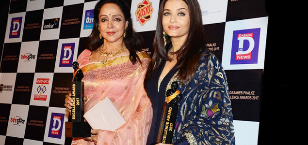 Aishwarya Rai Bachchan, Hema Malini recieve Dadasaheb Phalke Excellence Awards 2017